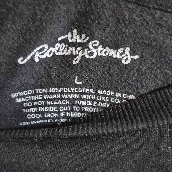 The Rolling Stones Black and Red Cropped Sweater - Picture 2 of 3